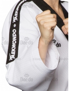 Daedo Competition Taekwondo Dobok TA 2005