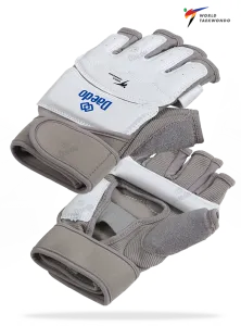 Daedo PRO15943 WT Hand Protector