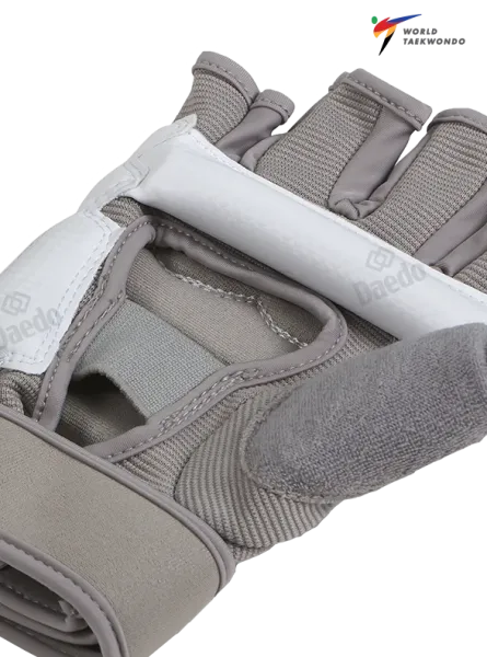 Daedo PRO15943 WT Hand Protector